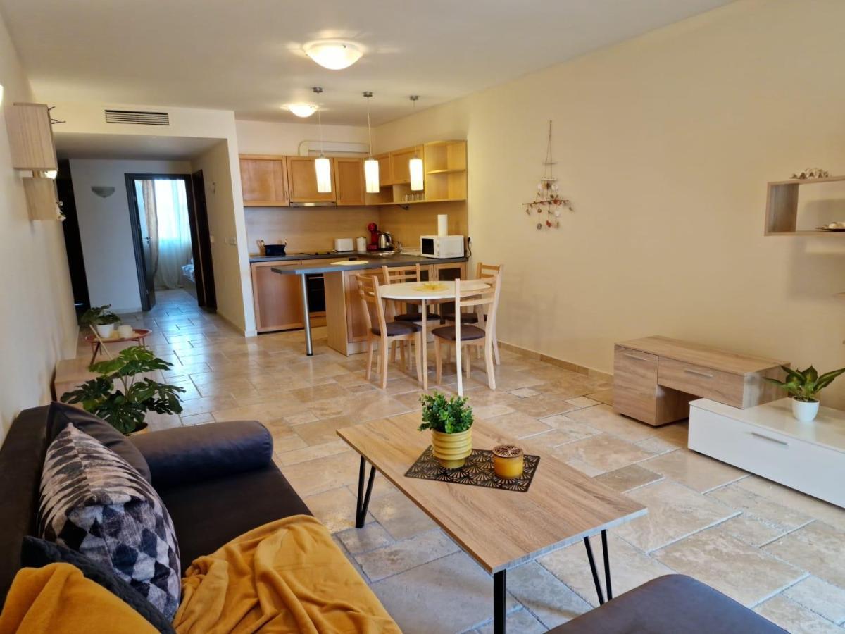 Hc Apartments Kaliakria Topola Buitenkant foto