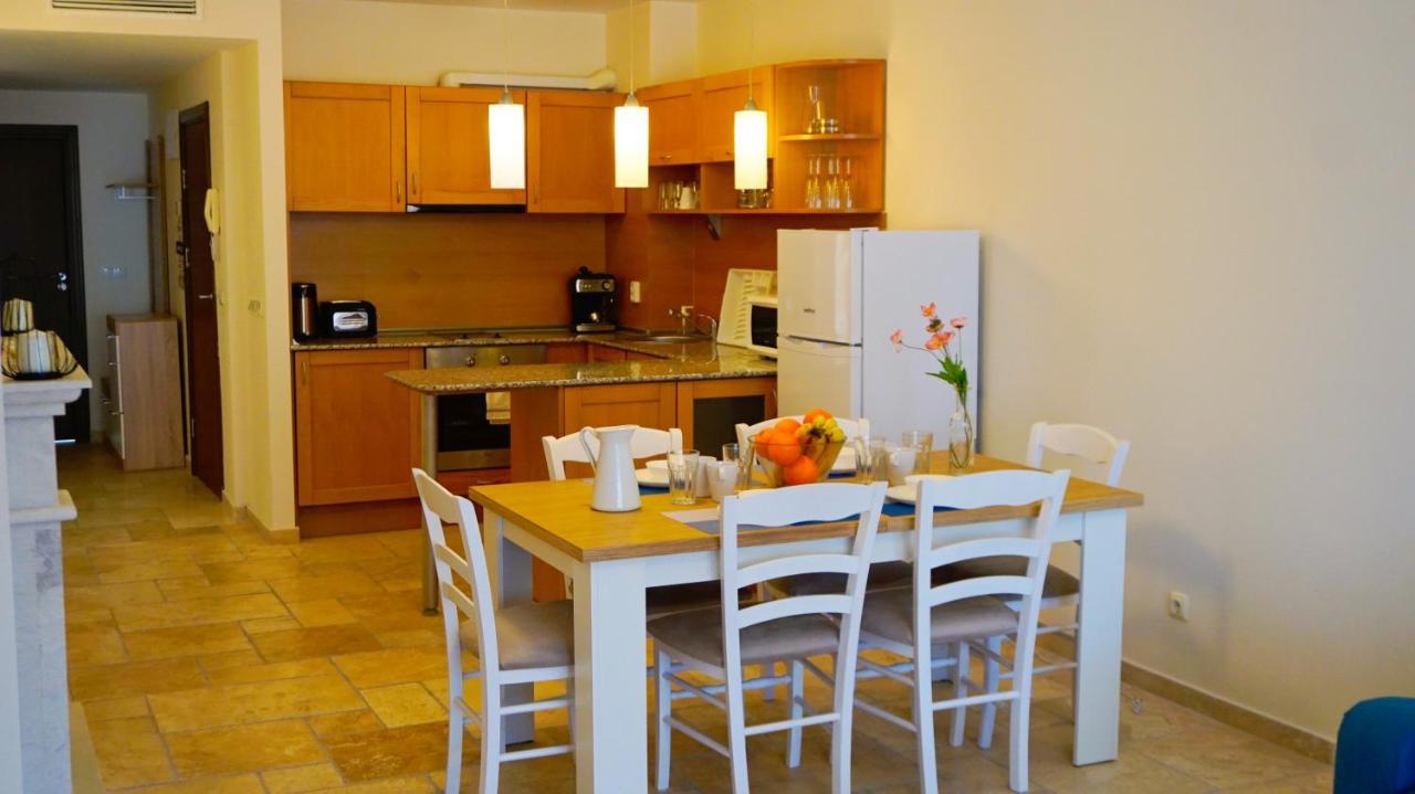 Hc Apartments Kaliakria Topola Buitenkant foto