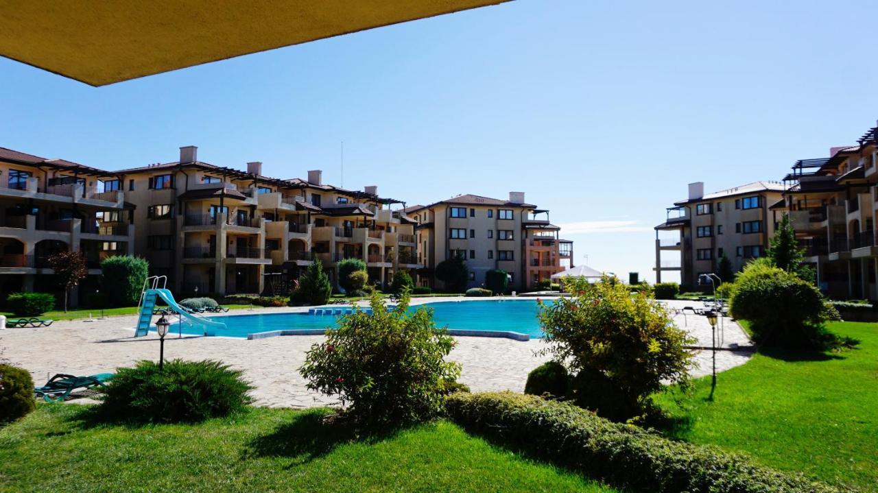 Hc Apartments Kaliakria Topola Buitenkant foto