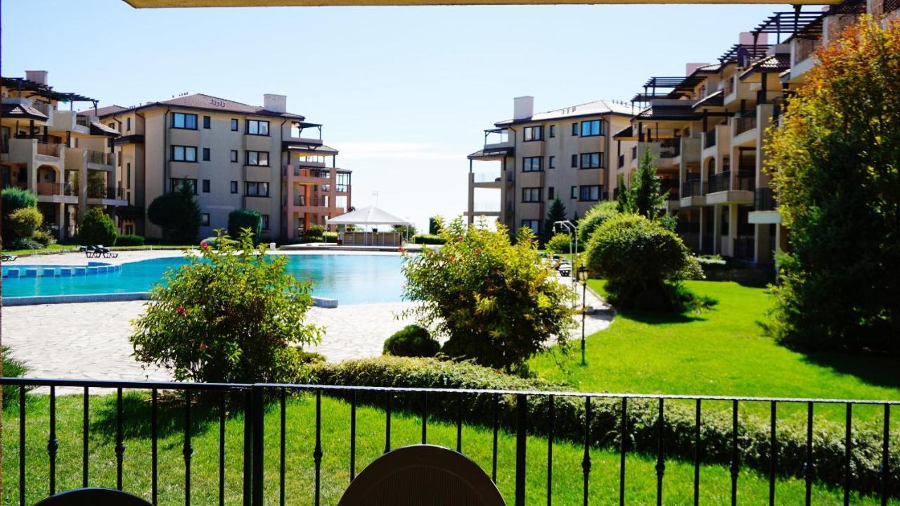 Hc Apartments Kaliakria Topola Buitenkant foto