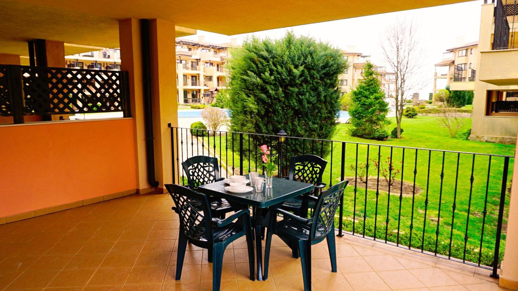 Hc Apartments Kaliakria Topola Kamer foto